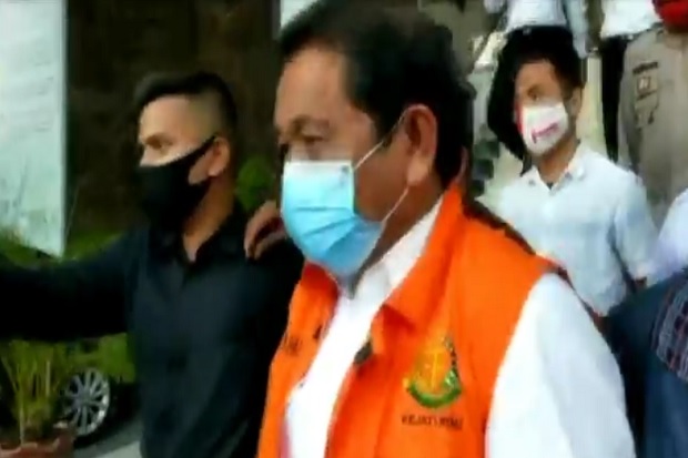 Korupsi 6 Tahun Lalu,...