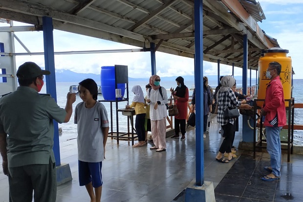 Taman Nasional Bunaken...