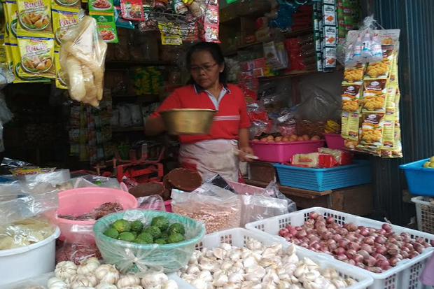 Harga Telur Tingkat...