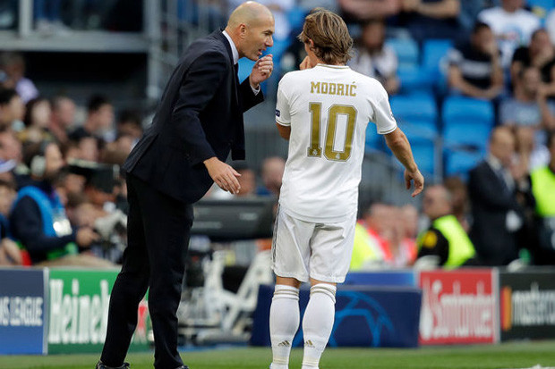 Modric Absen, Isco dan...