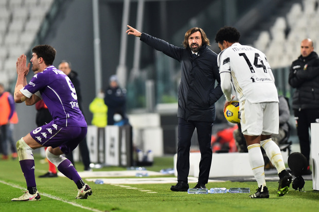 Pirlo Bantah Diterimanya...