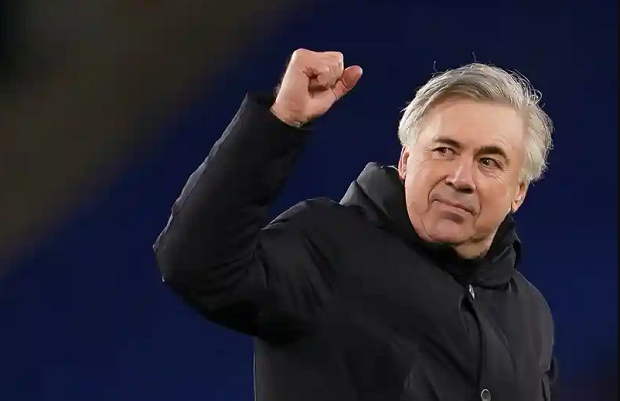 Ancelotti Akui Diminta...