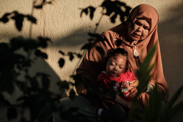 Kisah Ibu Asuh yang...