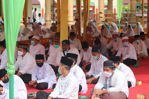Masyarakat Bersatu Padu...