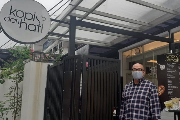 Kopi dari Hati Radio,...