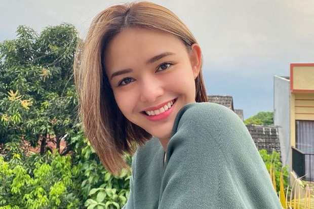 Amanda Manopo Tetap...