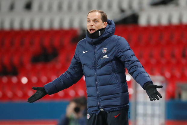 Dipecat PSG, Thomas...