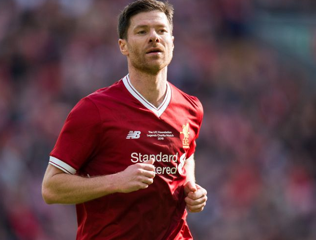 Selain Steven Gerrard,...