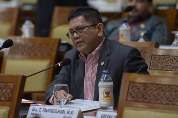 Soal Penguasaan Ratusan...