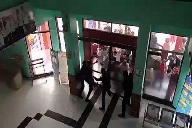 14 Orang Ditangkap Usai...