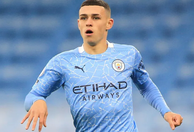 Gelandang Man City Phil...