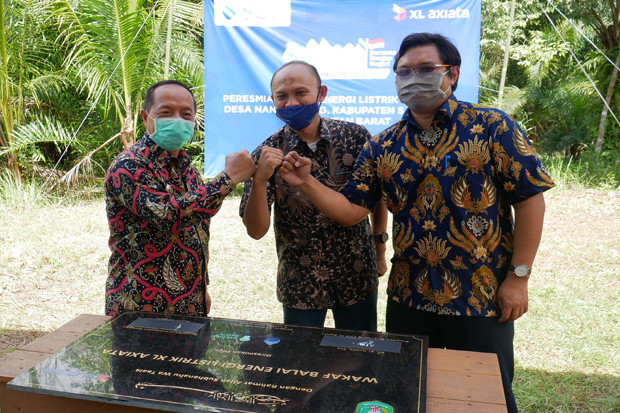 Karyawan XL Axiata Bangun...