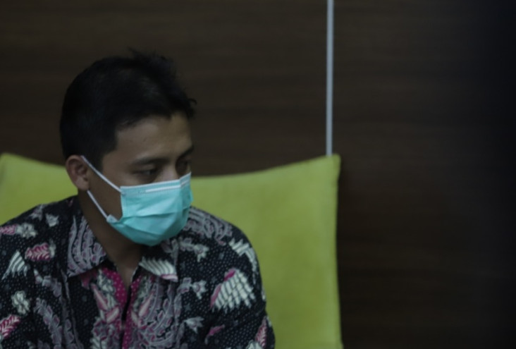 Varian Baru COVID-19,...