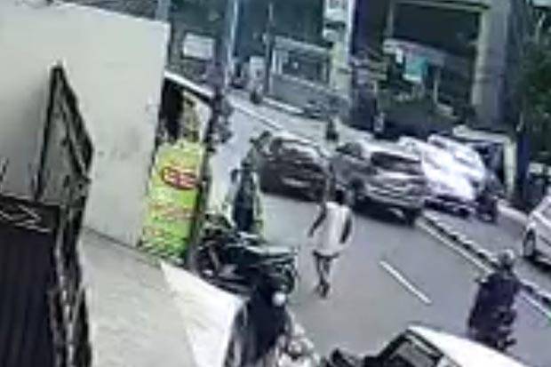 Kecelakaan Pasar Minggu,...