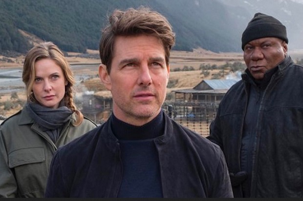 Tom Cruise Pakai Uangnya...