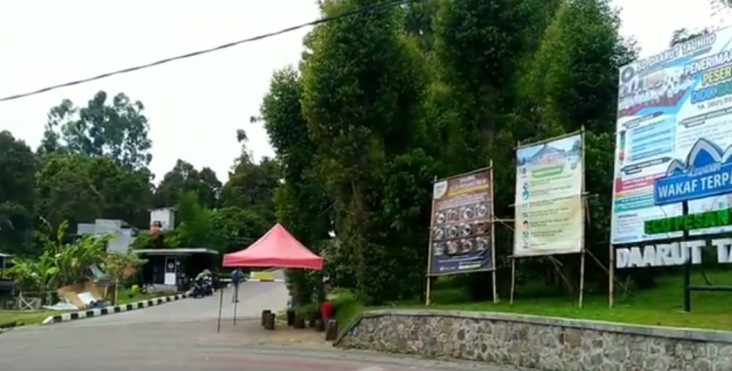 Aa Gym Positif COVID-19,...
