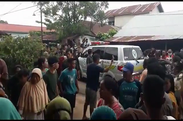 Bapak dan Anak di Mempawah...