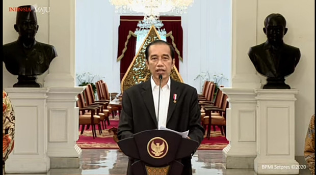 Jokowi Pastikan Program...