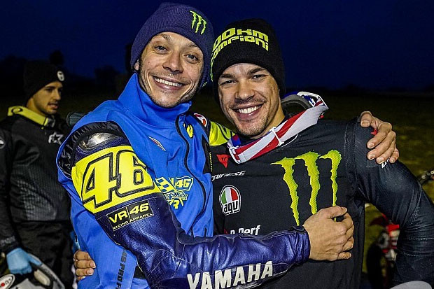 Duet di Petronas Yamaha...
