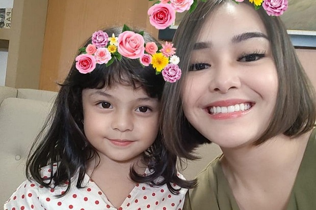 Fara Shakila, Bocah...