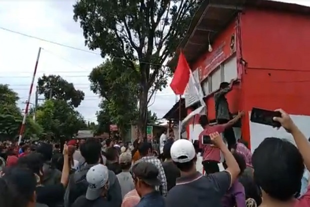 Ini Pemicu Warga Tanah...