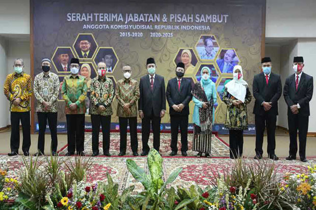 Anggota KY Periode 2020-2025...