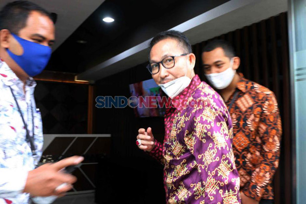 DPR Belum Terima Surpres...
