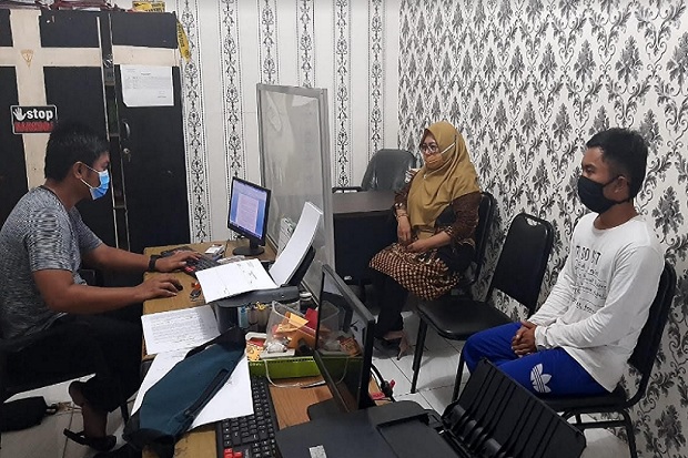 Edarkan Tembakau Sintetis...