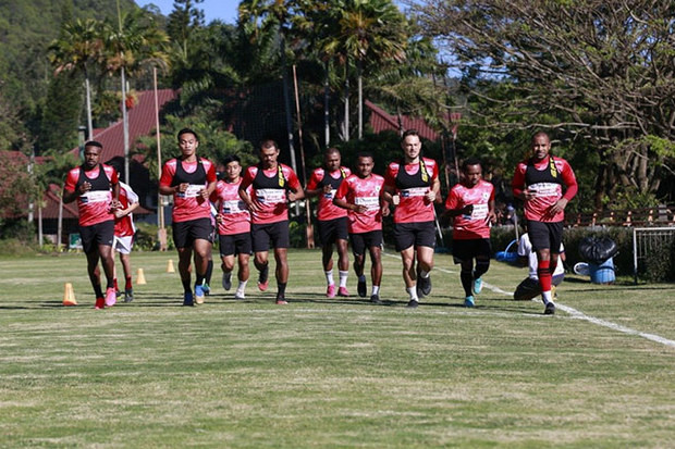 Persipura Jayapura Bekukan...