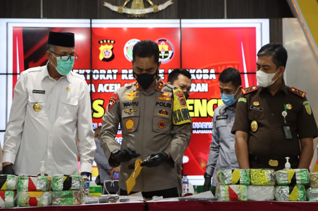 Kapolda Aceh Irjen Wahyu...