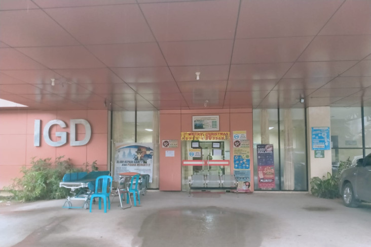 Ruang Isolasi Penuh,...