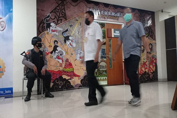 Tim Penyidiknya Obok-obok...