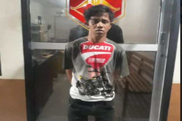 Sembunyikan 5 Paket...