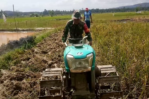 Hebat, Sertu Yonathan...