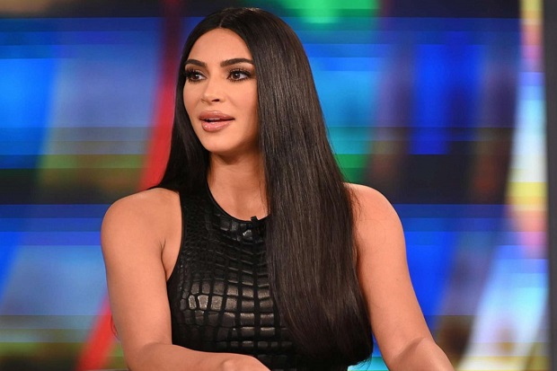 Kim Kardashian Dikabarkan...
