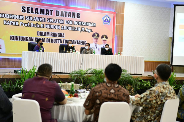 Nurdin Paparkan Program...