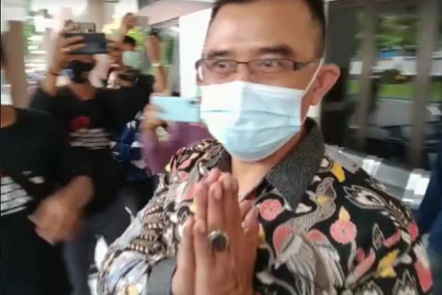 Korupsi Dana Hibah,...