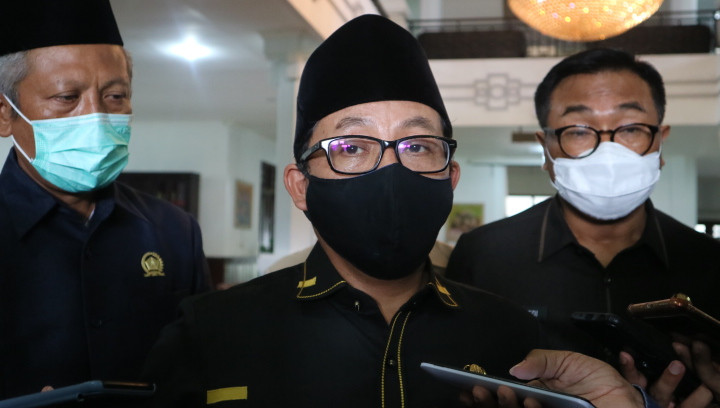 Modifikasi Aturan PPKM,...
