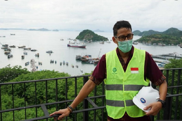 Sandiaga: Permudah Proses...
