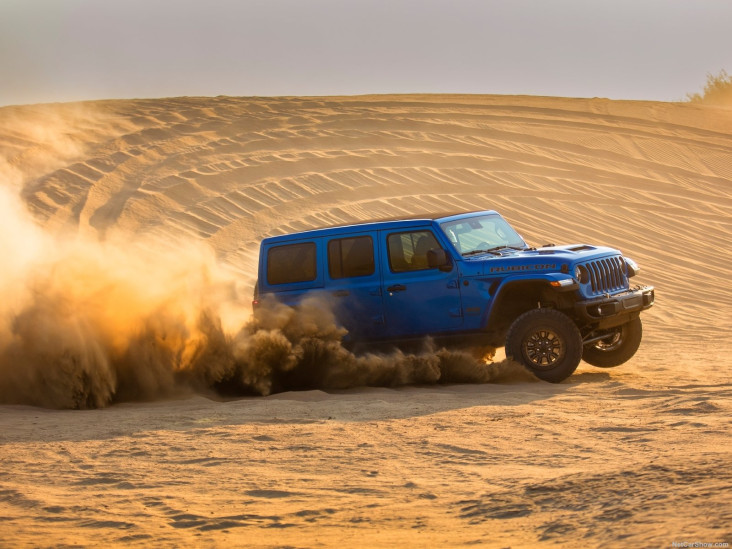 Tiru Hummer, Jeep Ingin...