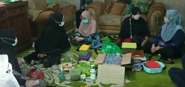 Pasrah, Keluarga Toni...