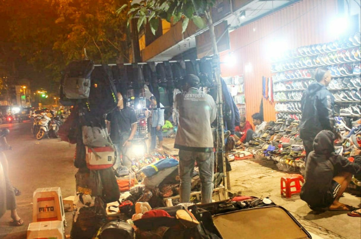 Pasar Tradisional dan...