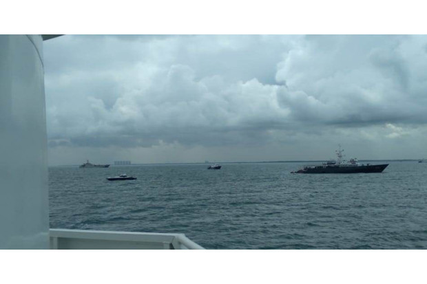 Personel KRI RGL 933...