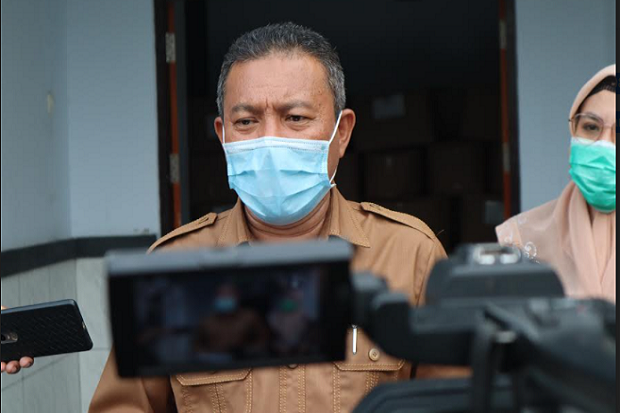 Nakes dan Kepala Daerah...