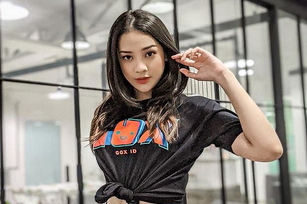 Young Lex Kesal, Panggil...
