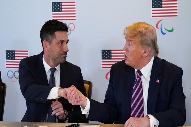 Trump Mulai Ditinggalkan...