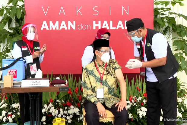 MUI: Vaksinasi Merupakan...