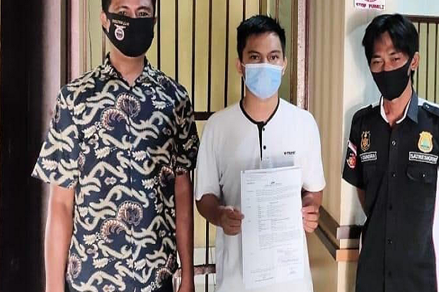 Cabuli Anak di Bawah...