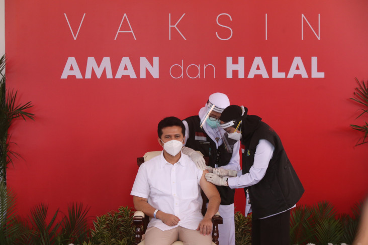 Wagub Emil, Orang Pertama...