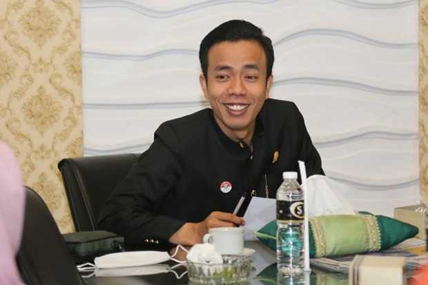 Hidup dari Menjual Tulisan,...